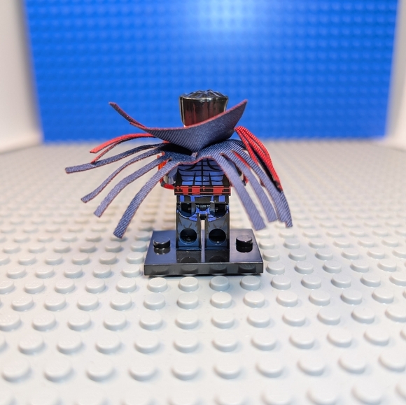 Mr. Sinister X-Men Minifigure Villain Building Block Toy Action Figure - Picture 3 of 4